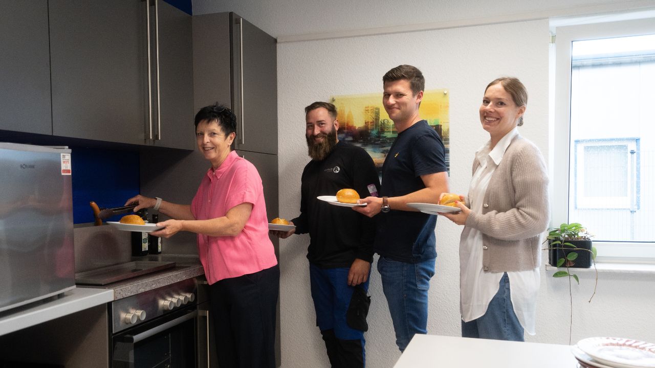 Impressionen aus dem Alltag bei Firma ALU-Kanttechnik GmbH
