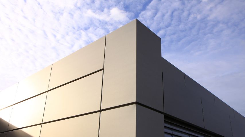 Aluminium Fassaden / Fassadenelemente f&uuml;r Kliniken und Krankenh&auml;user