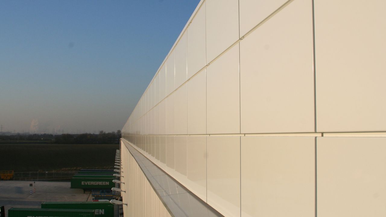 Aluminium Fassaden Referenz von ALU-Kanttechnik