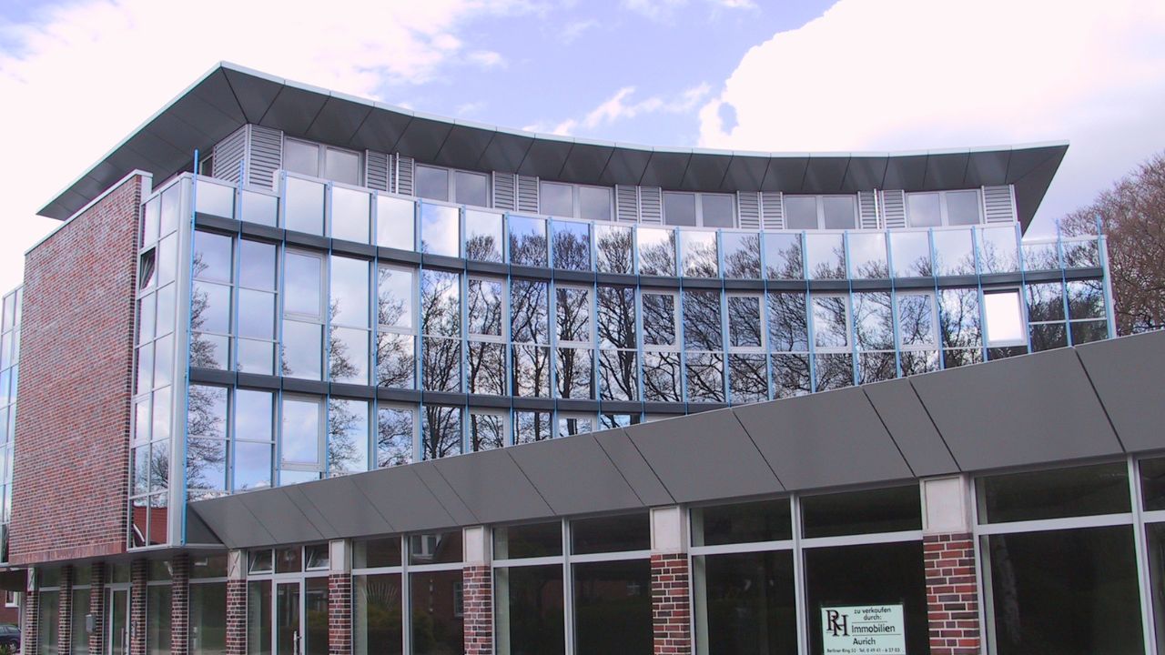 Aluminium Fassaden Referenz von ALU-Kanttechnik